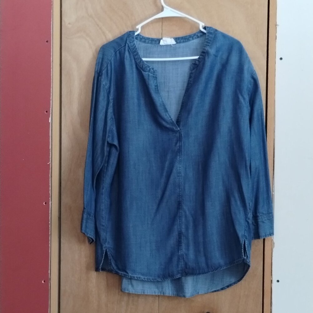 Loft Ladies Pullover Top